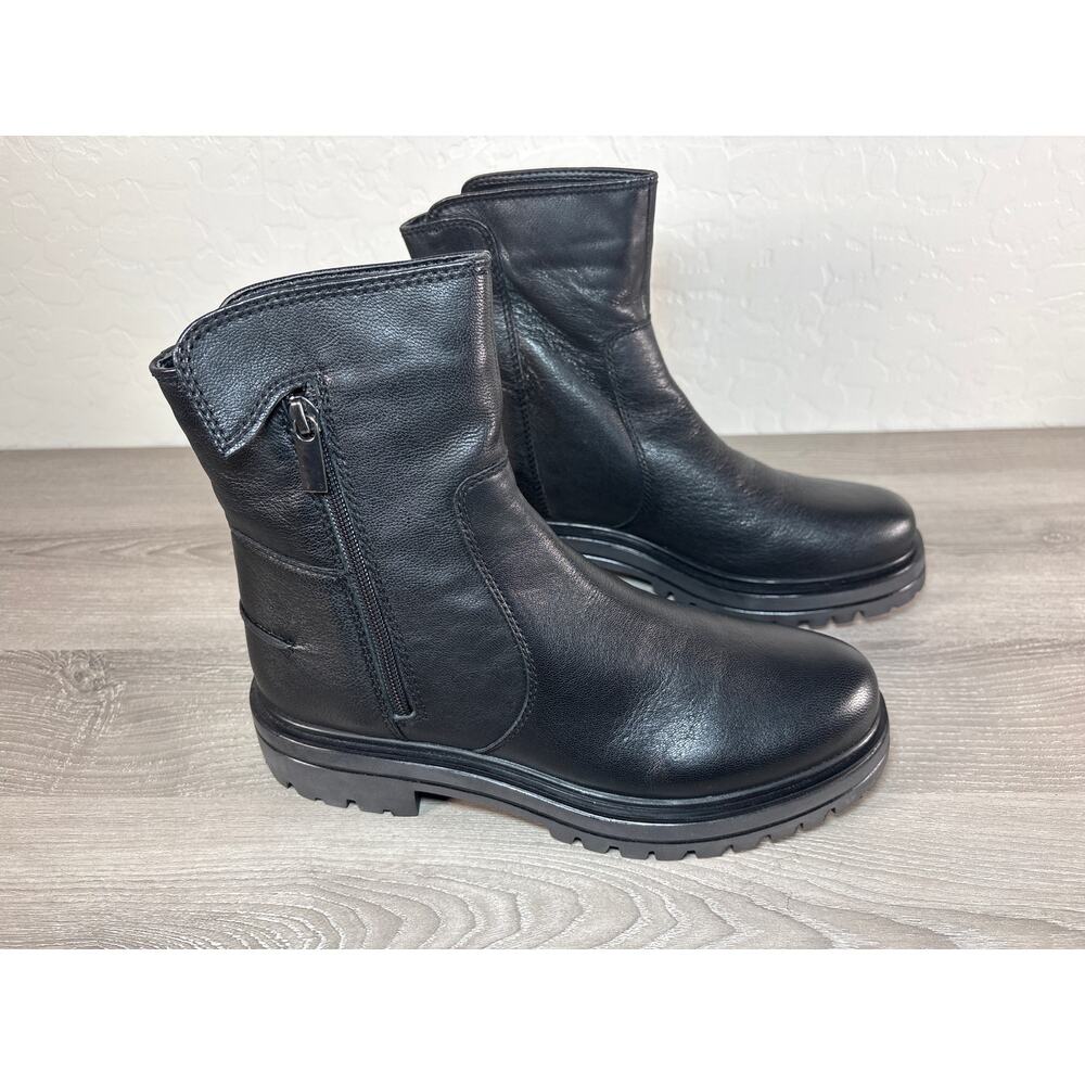 Very Volatile Los Angeles Women's Frances Mid Calf Leather Boots Size 9- NWOB‎